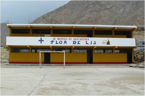 En 2008, la construction d'une école à Huayaringa (Pérou) a été achevée grâce à votre généreux soutien et en collaboration avec les Fondations Roncalli et Cordillera.